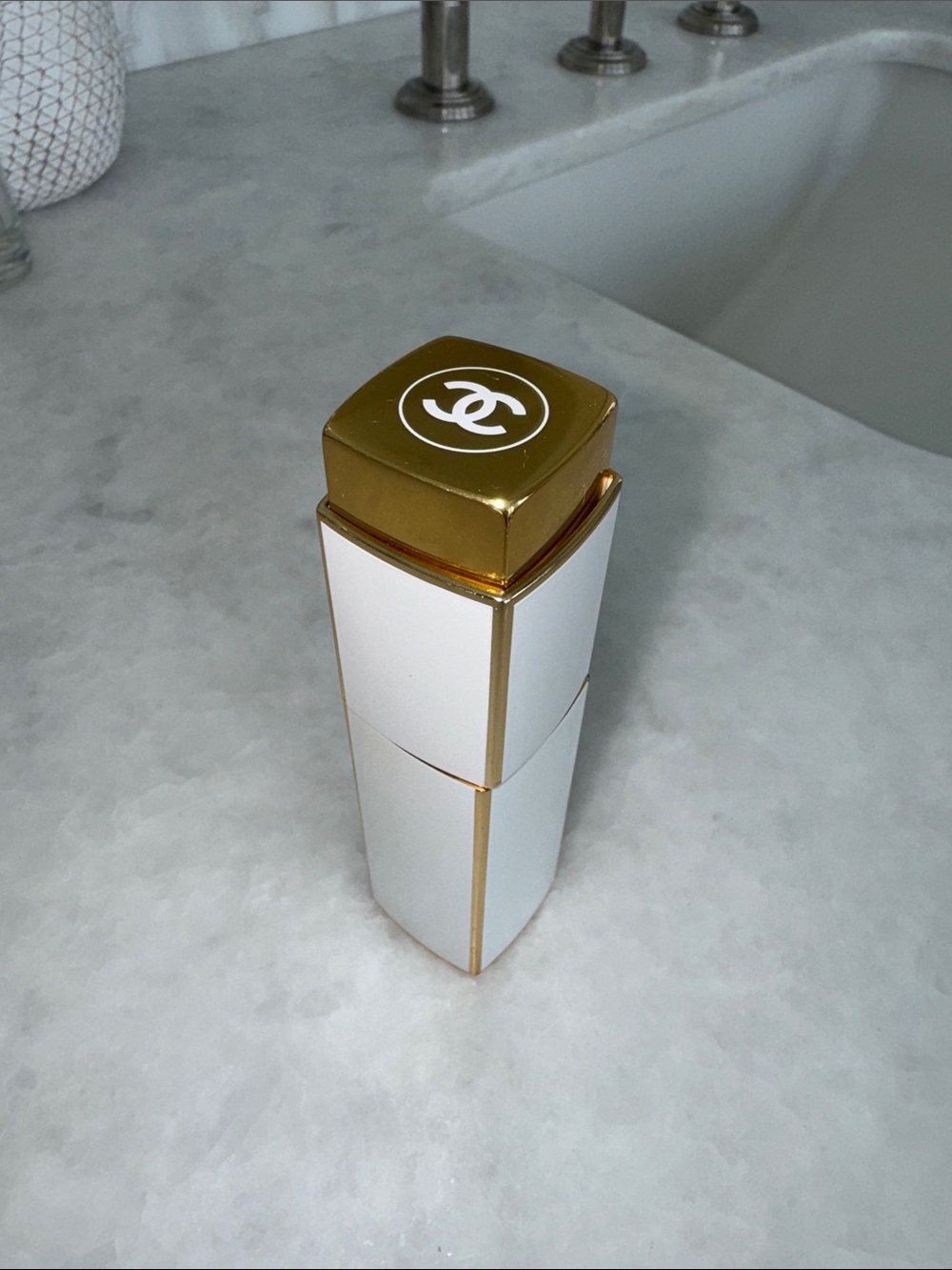 CHANEL White and Gold Perfume Case with Interlocking CC